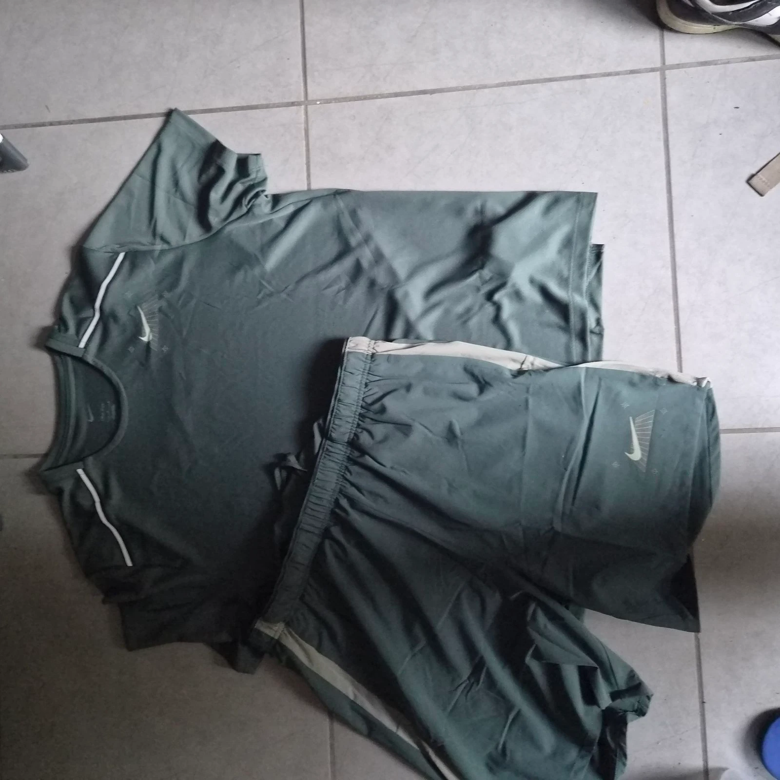 Ensemble running nike dri fit